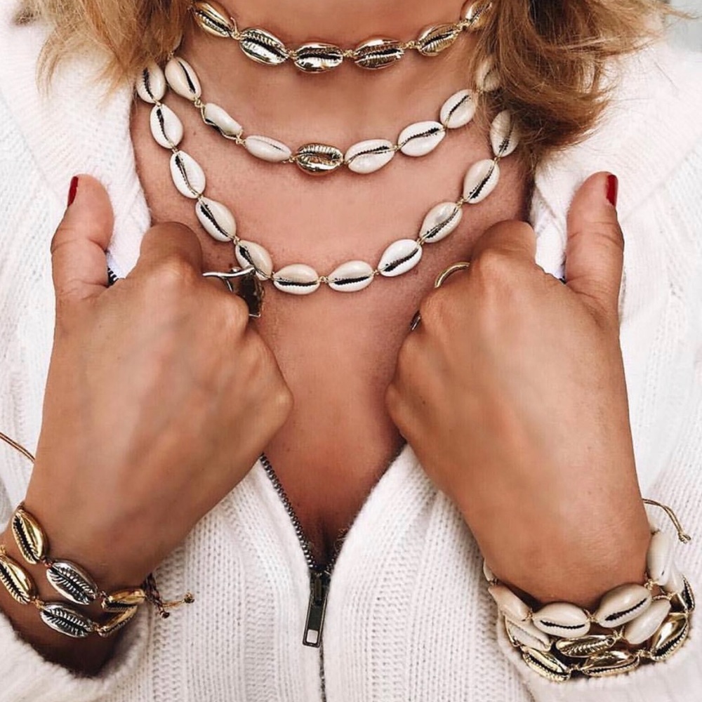 SHELL GOLDβ NECKLACE ππ - Picture 5 of 6